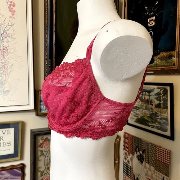 Wacoal Hot Pink Embrace Lace® Floral Lace Mid-Coverage Unlined Underwire Bra 34D - Picture 2 of 6